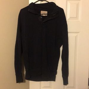 Vintage size:M button and zipper collared pullover